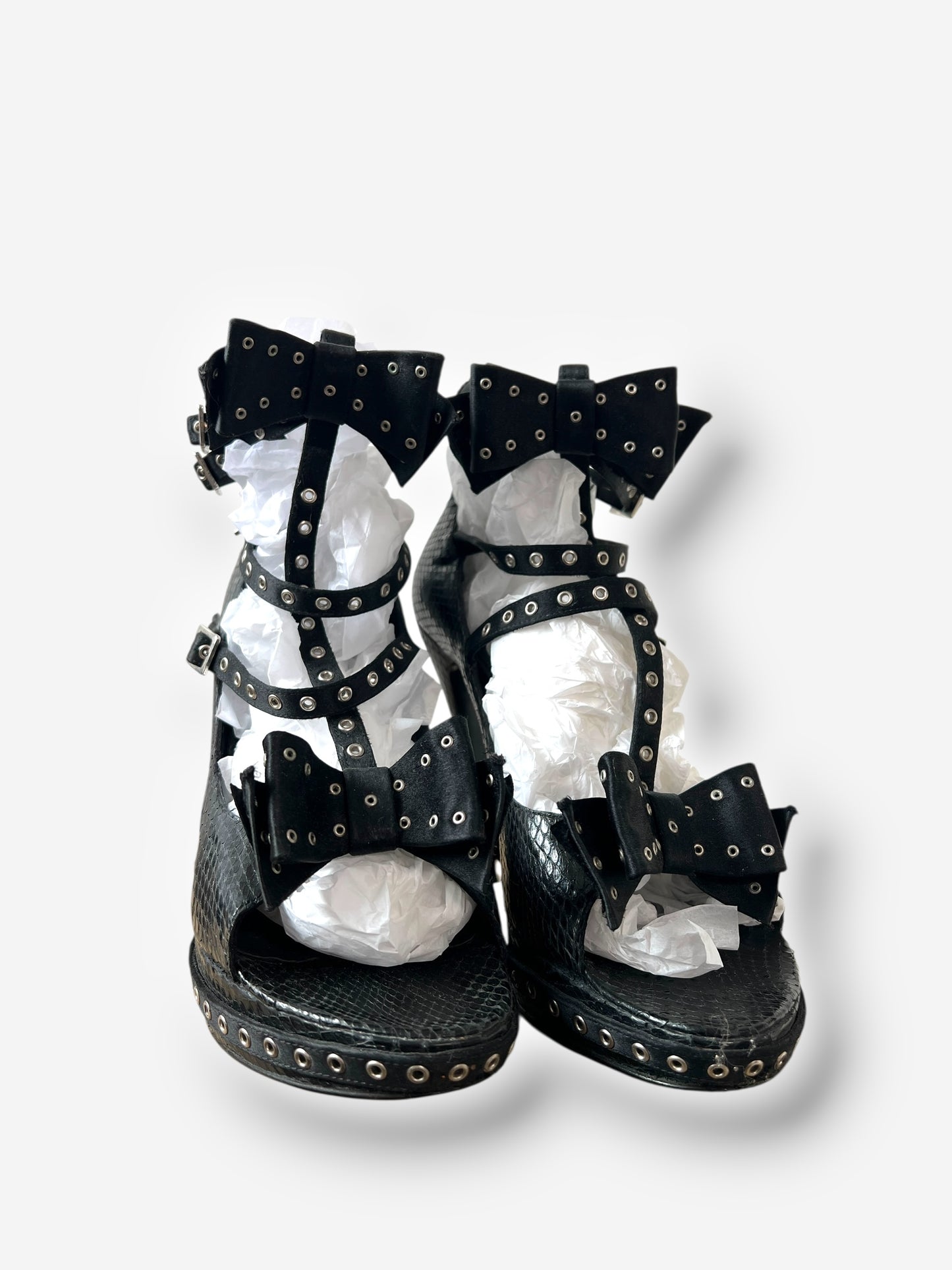 Christian Dior by John Galliano F/W 2003 Black Snakeskin Bow Buckle Heels – Runway Version