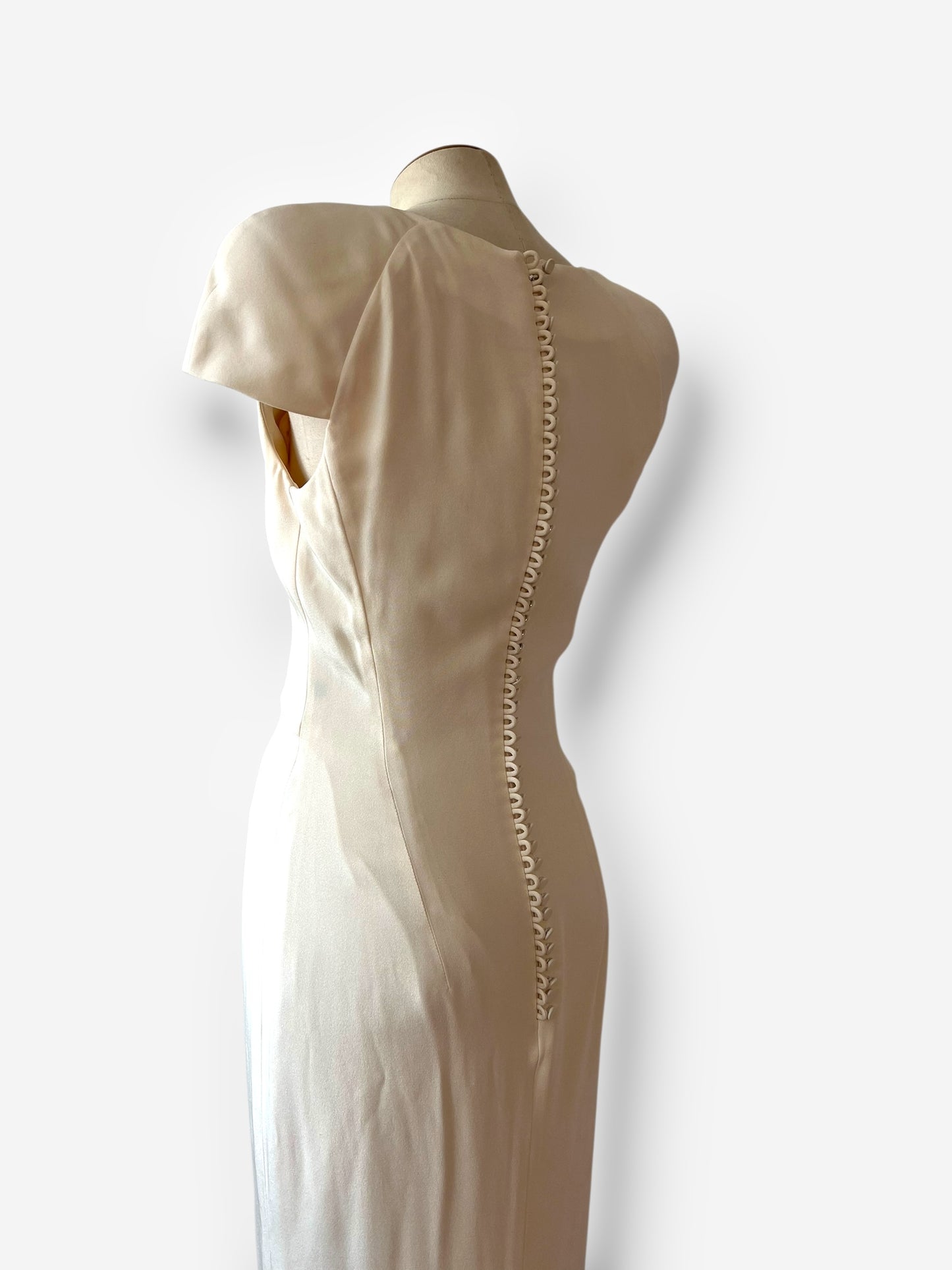 Alexander McQueen 2011 crepe gown, Pippa Middelton’s bridesmaid dress