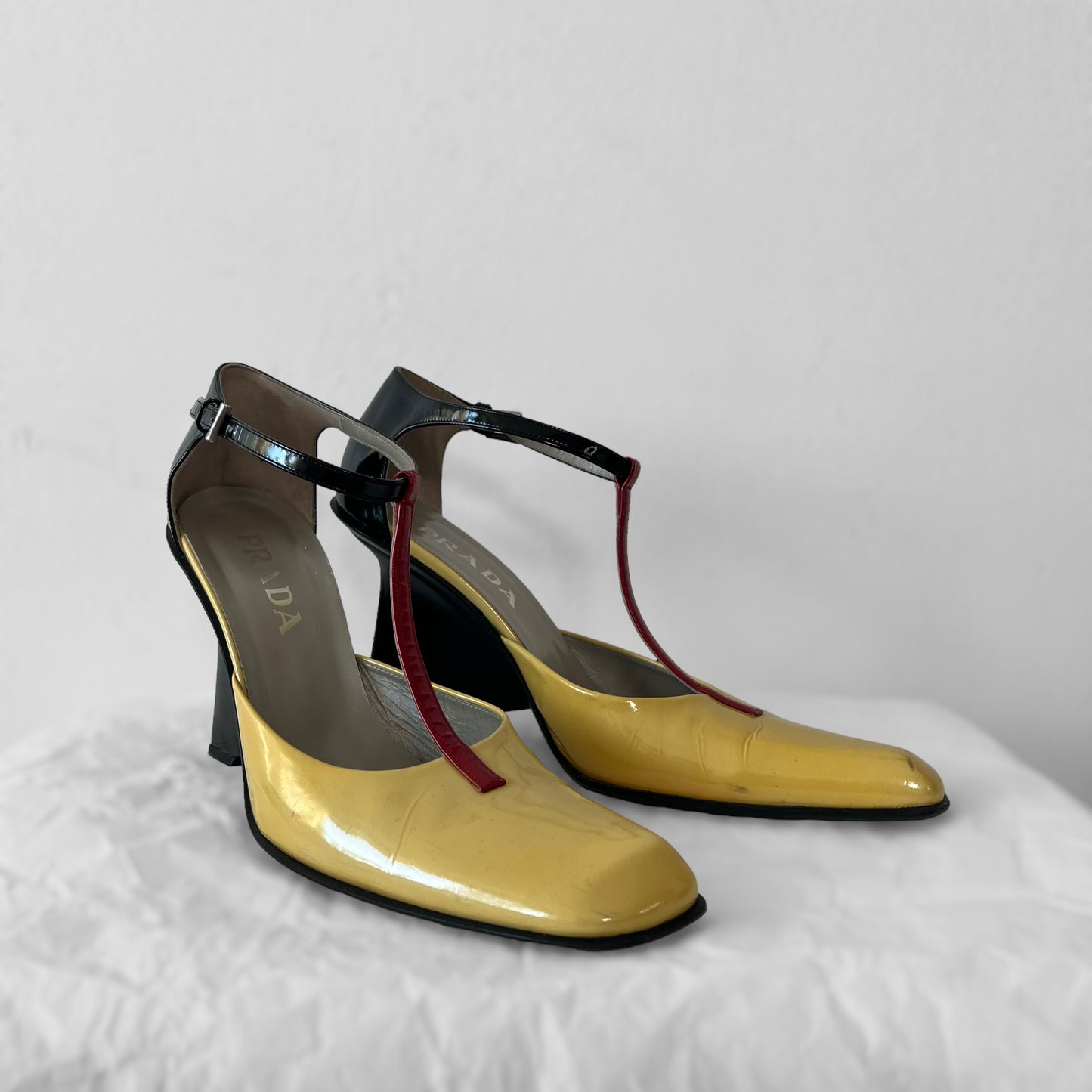 Prada 1998 patent wegded heels (40)