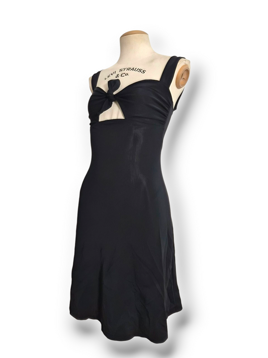 Chanel, front tie midi dress, Cruise 1996