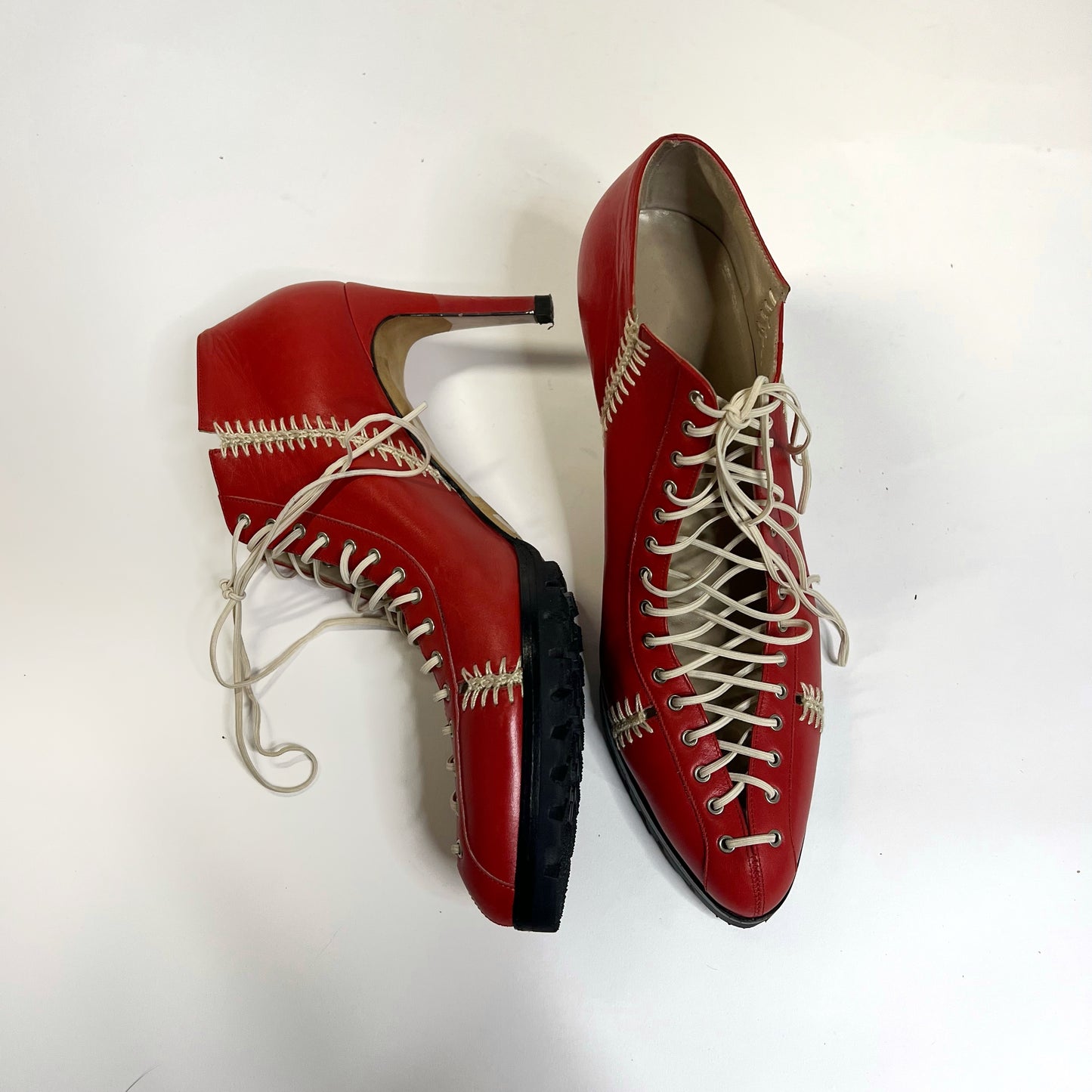2002 Versace runway red heels