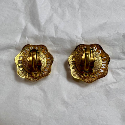 Vintage Chanel pearl flower earrings